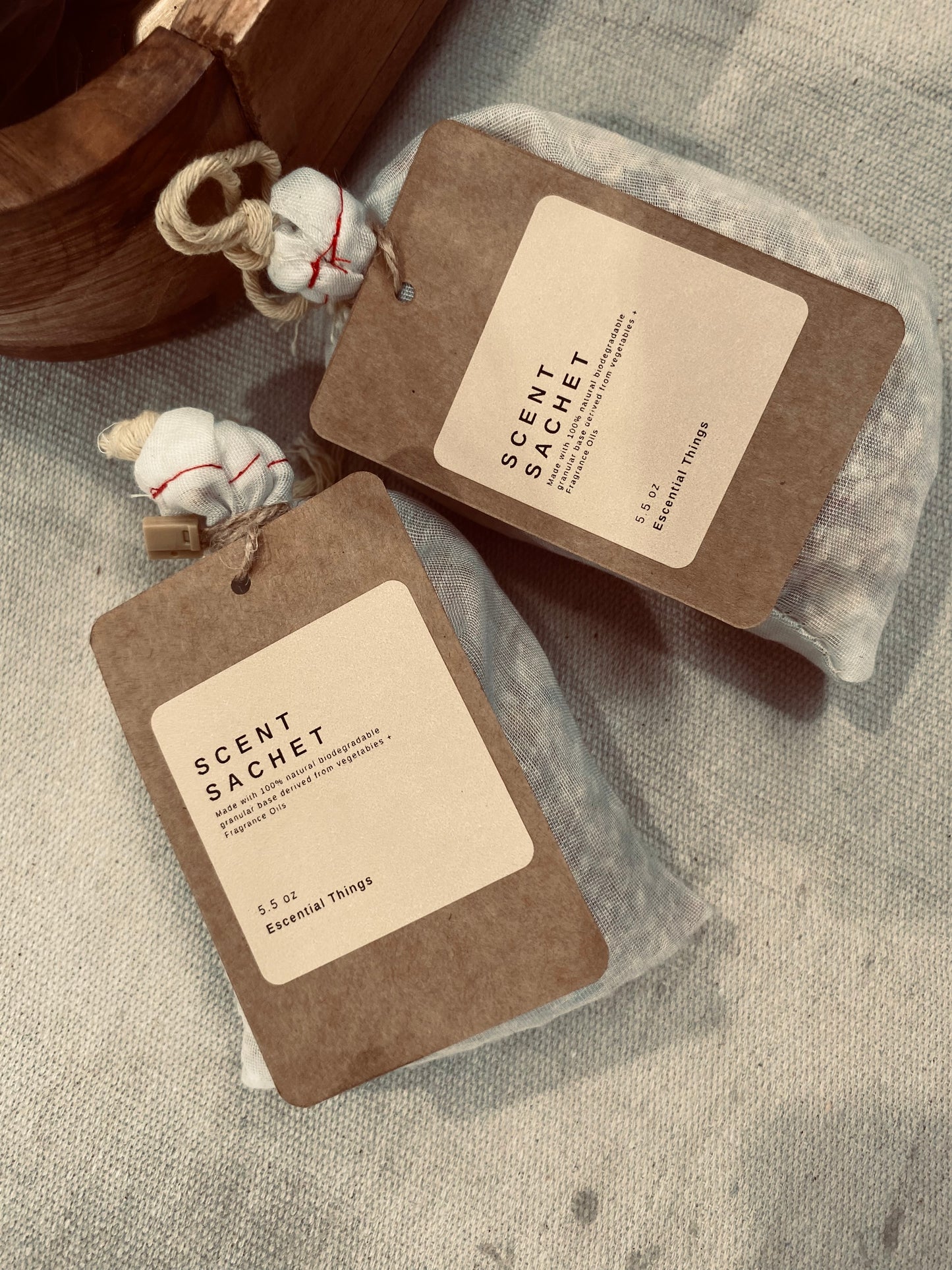 LITTLE SACKS OF SCENTS (sachets)