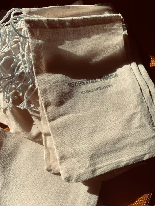 LITTLE SACKS OF SCENTS (sachets)